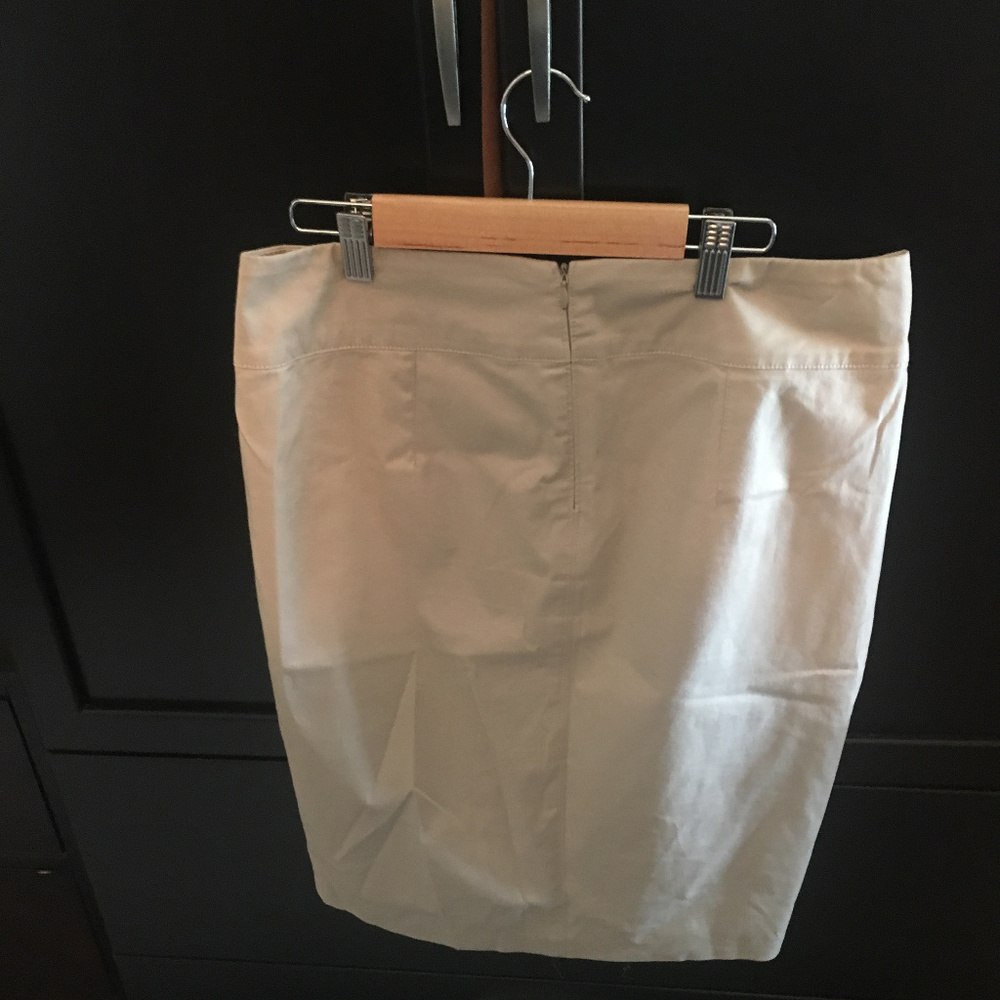 Beige Benetton skirt